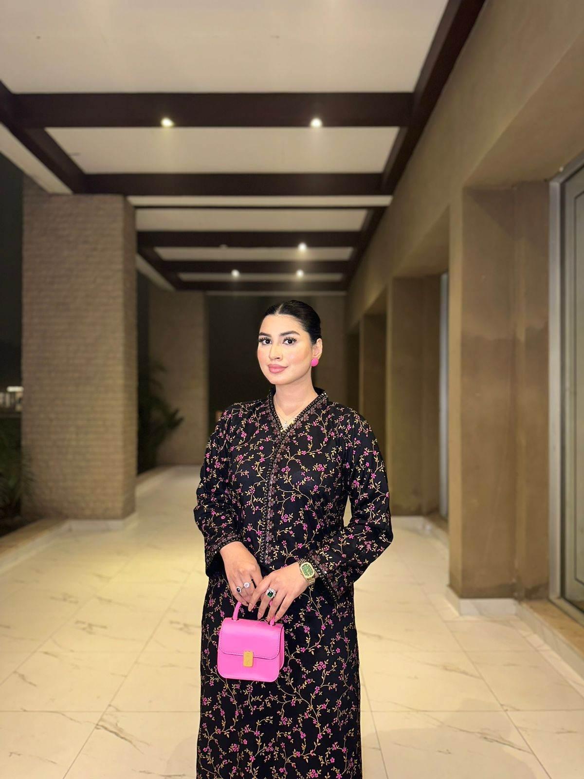 AMidNight Gold - BK.Clothings