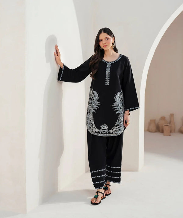 NOARA — Lailya Embroidered 2pice Suit