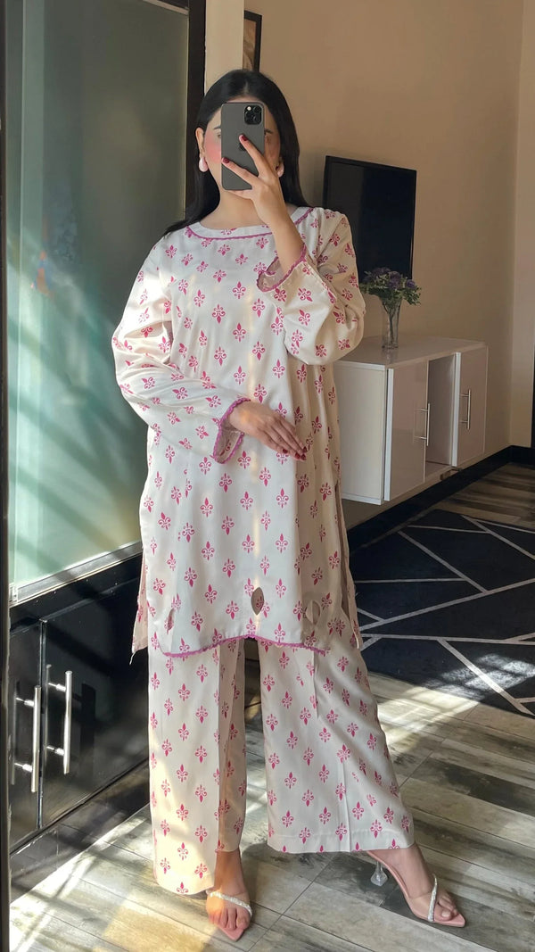 CRYSTAL VAIL - hacccloset.store