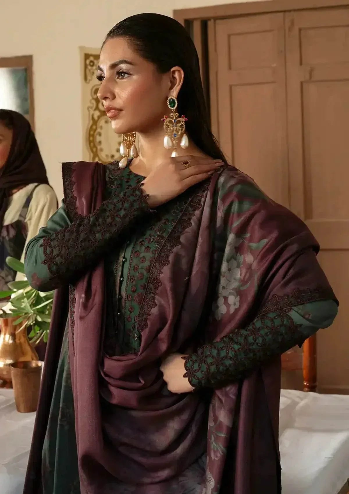 iznik chicken kari Lawn Unstitched - BK.Clothings