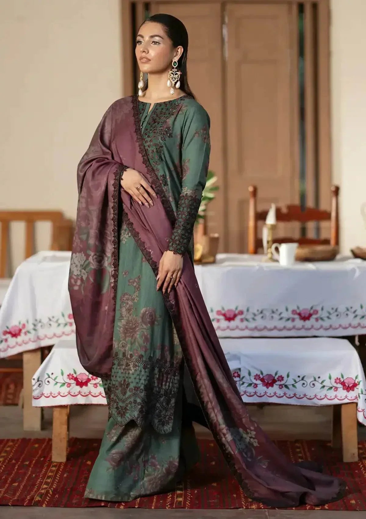 iznik chicken kari Lawn Unstitched - BK.Clothings