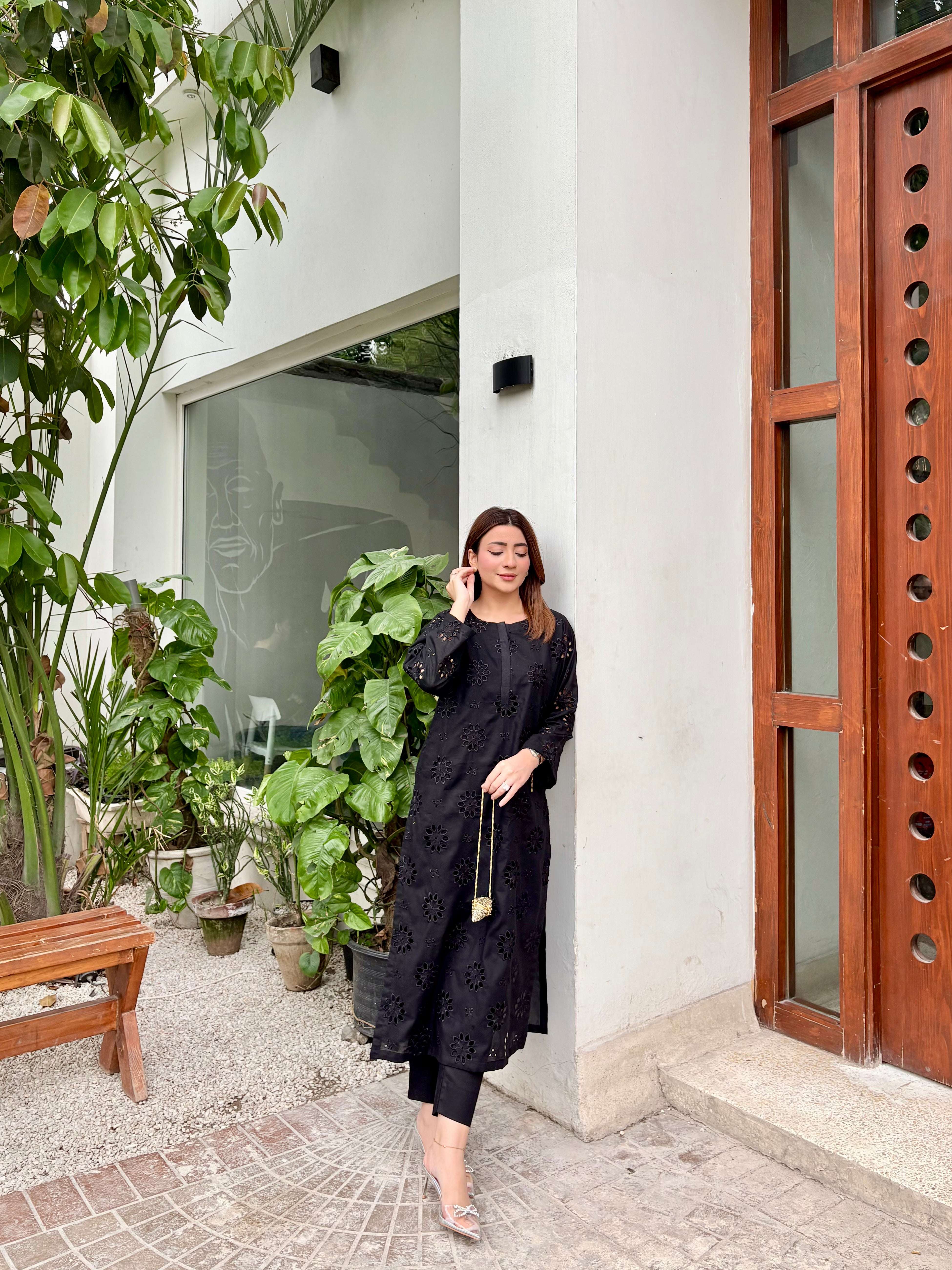 Zehra-Embroidered Lawn 2Pc Suit