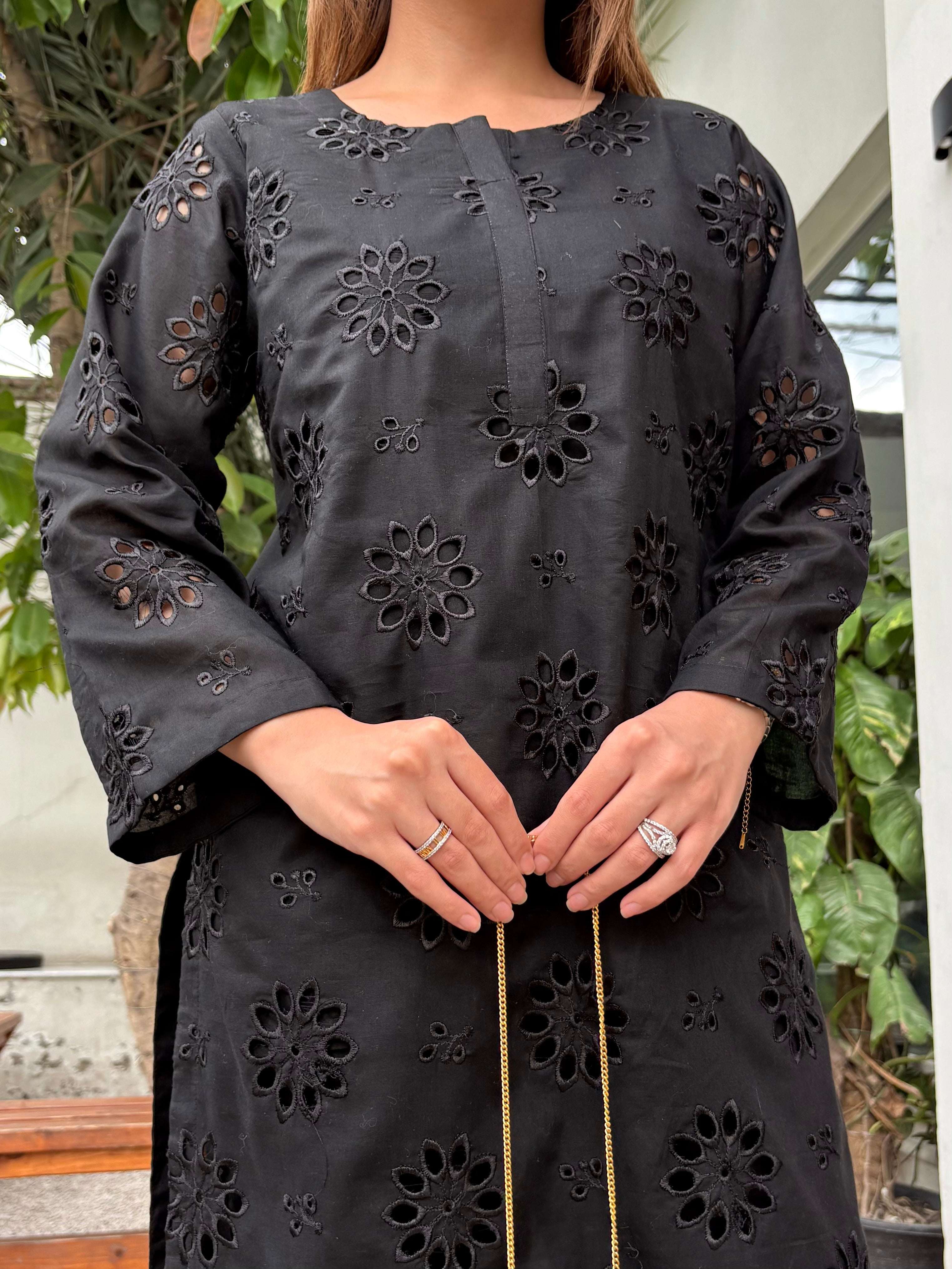 Zehra-Embroidered Lawn 2Pc Suit